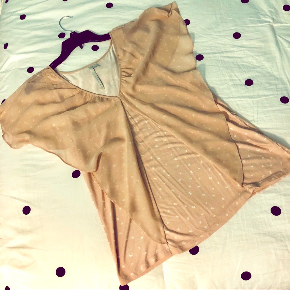 ⭐️ 2/$10 LC Lauren Conrad butterfly top